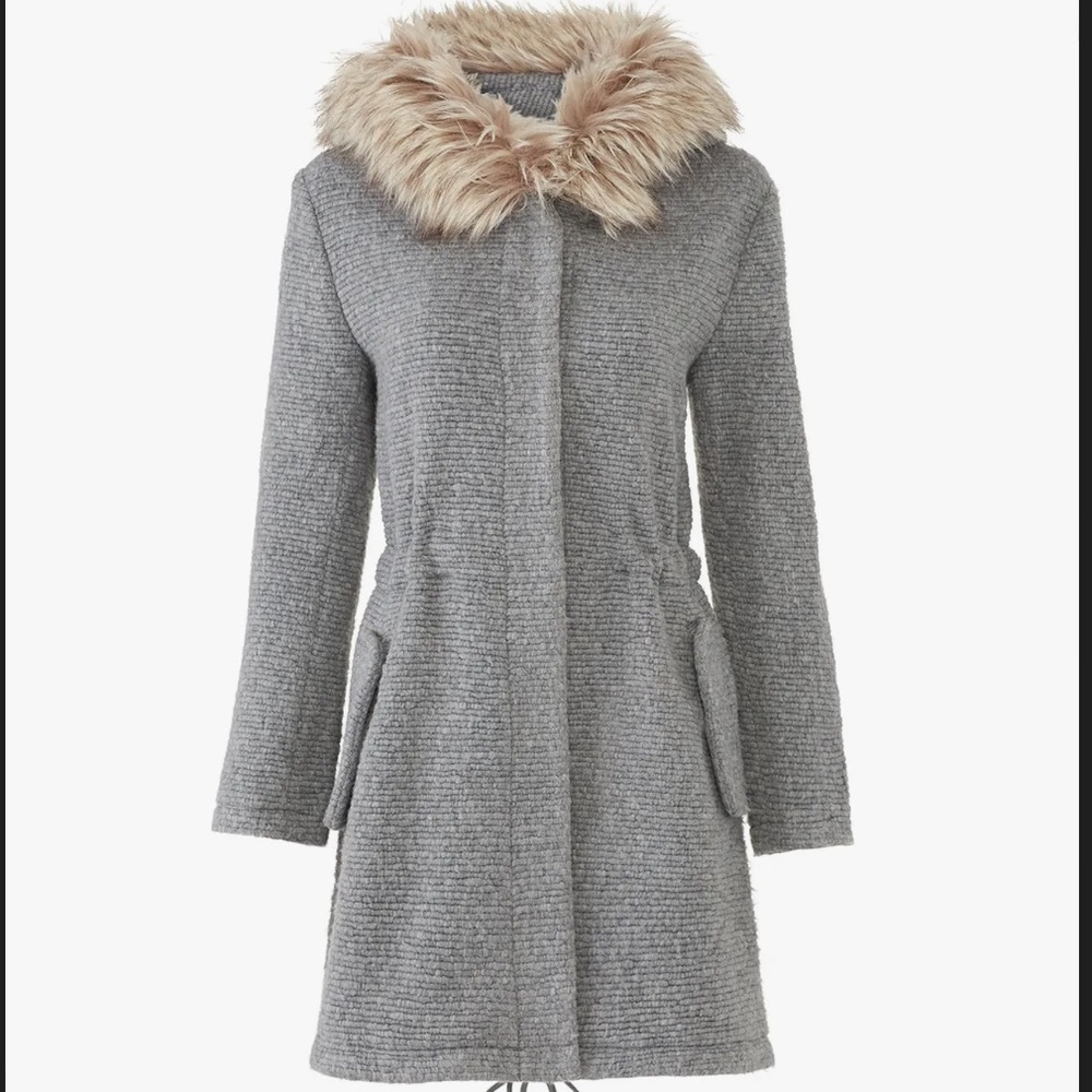 BB DAKOTA grey coat